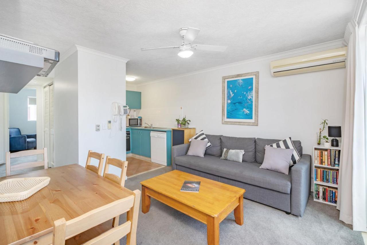 Surfers Beach Resort One 골드코스트 외부 사진
