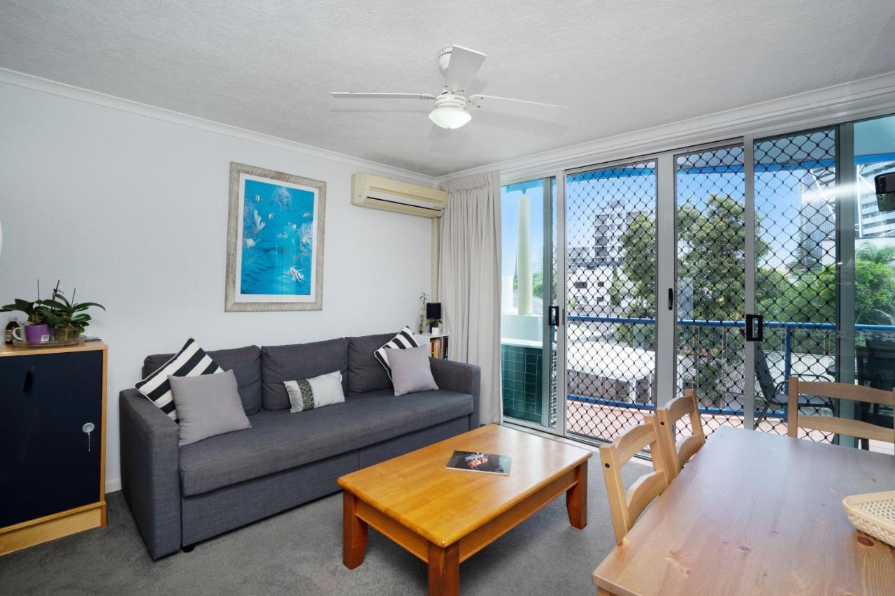 Surfers Beach Resort One 골드코스트 외부 사진