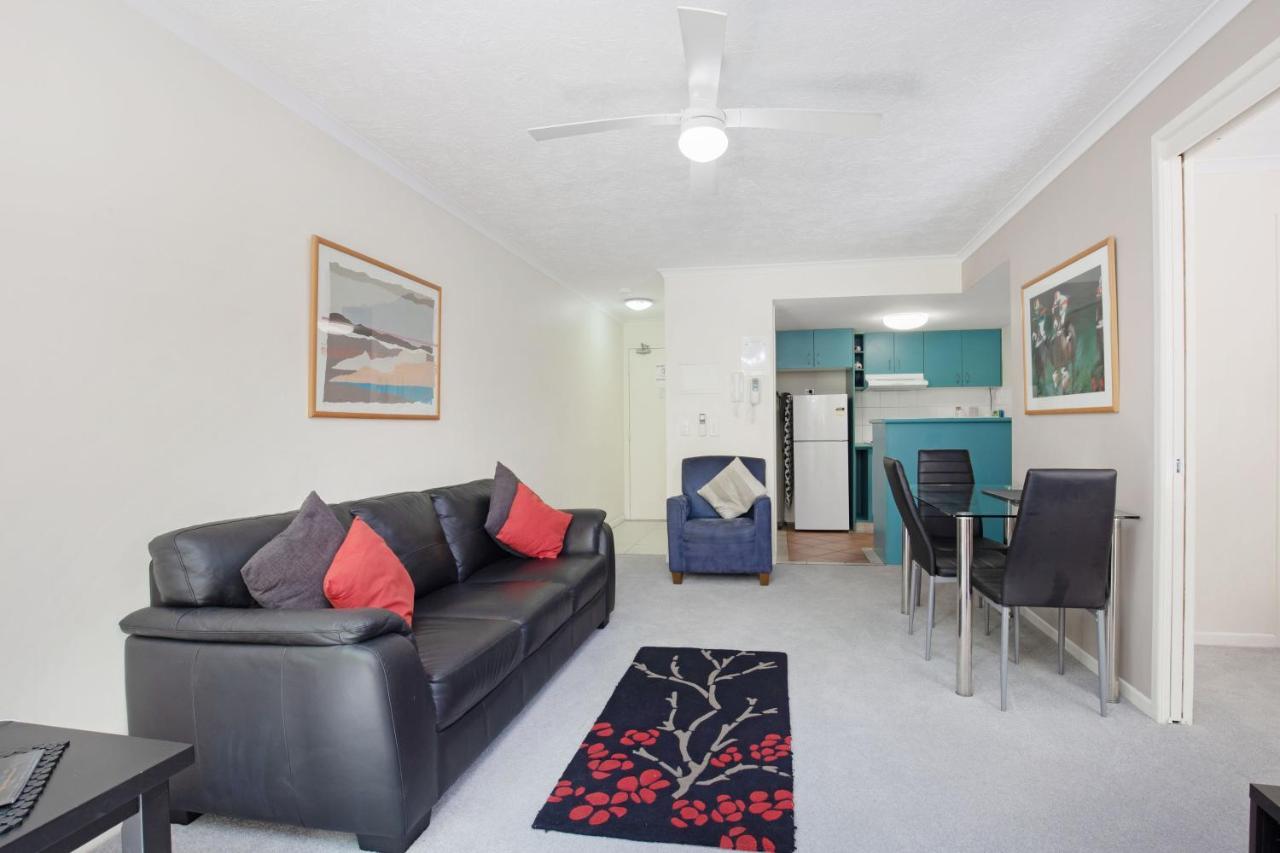 Surfers Beach Resort One 골드코스트 외부 사진