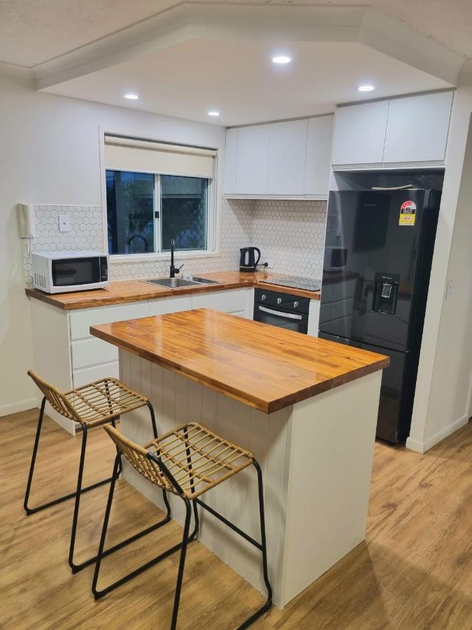 Surfers Beach Resort One 골드코스트 외부 사진