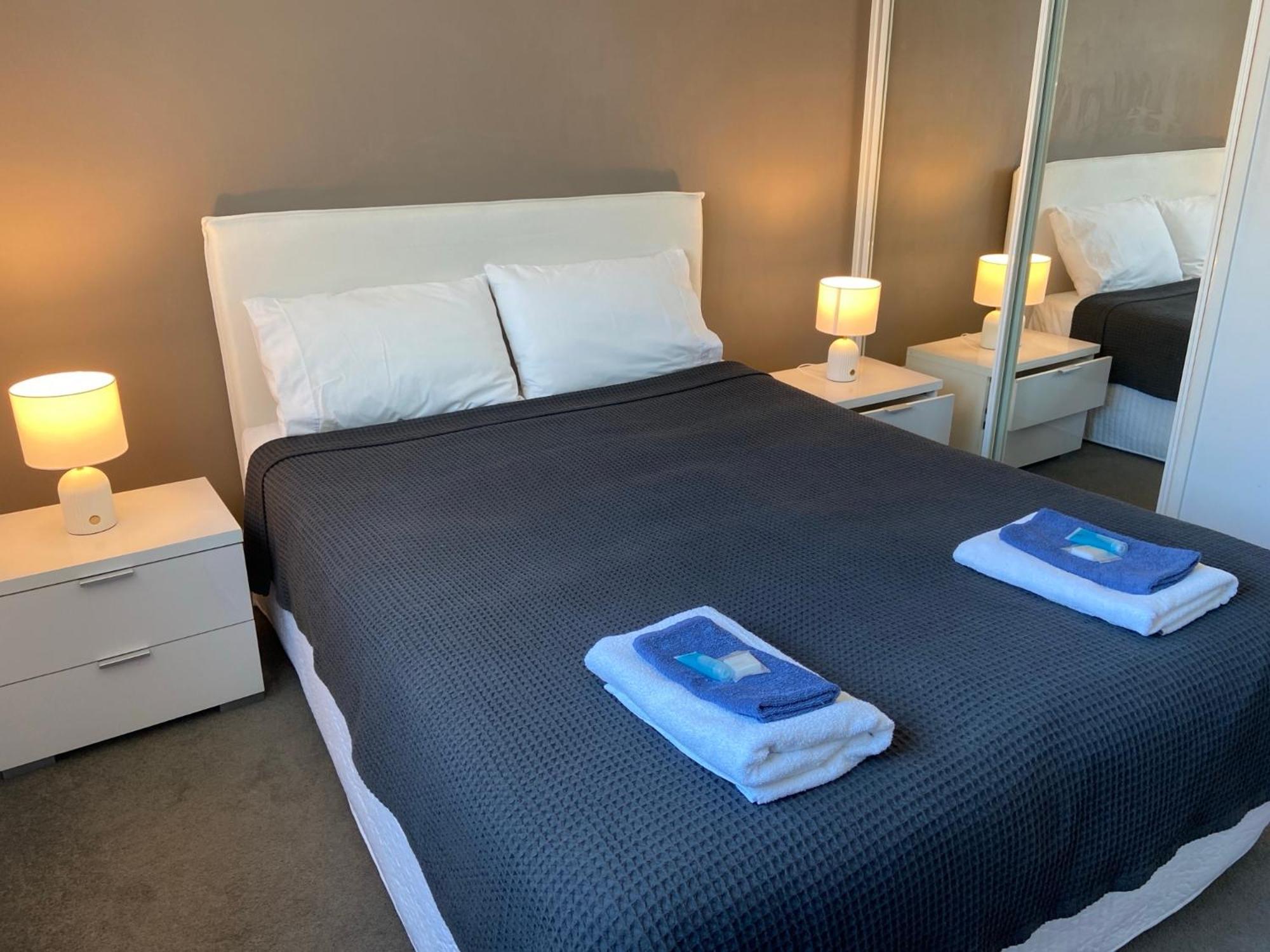 Surfers Beach Resort One 골드코스트 외부 사진