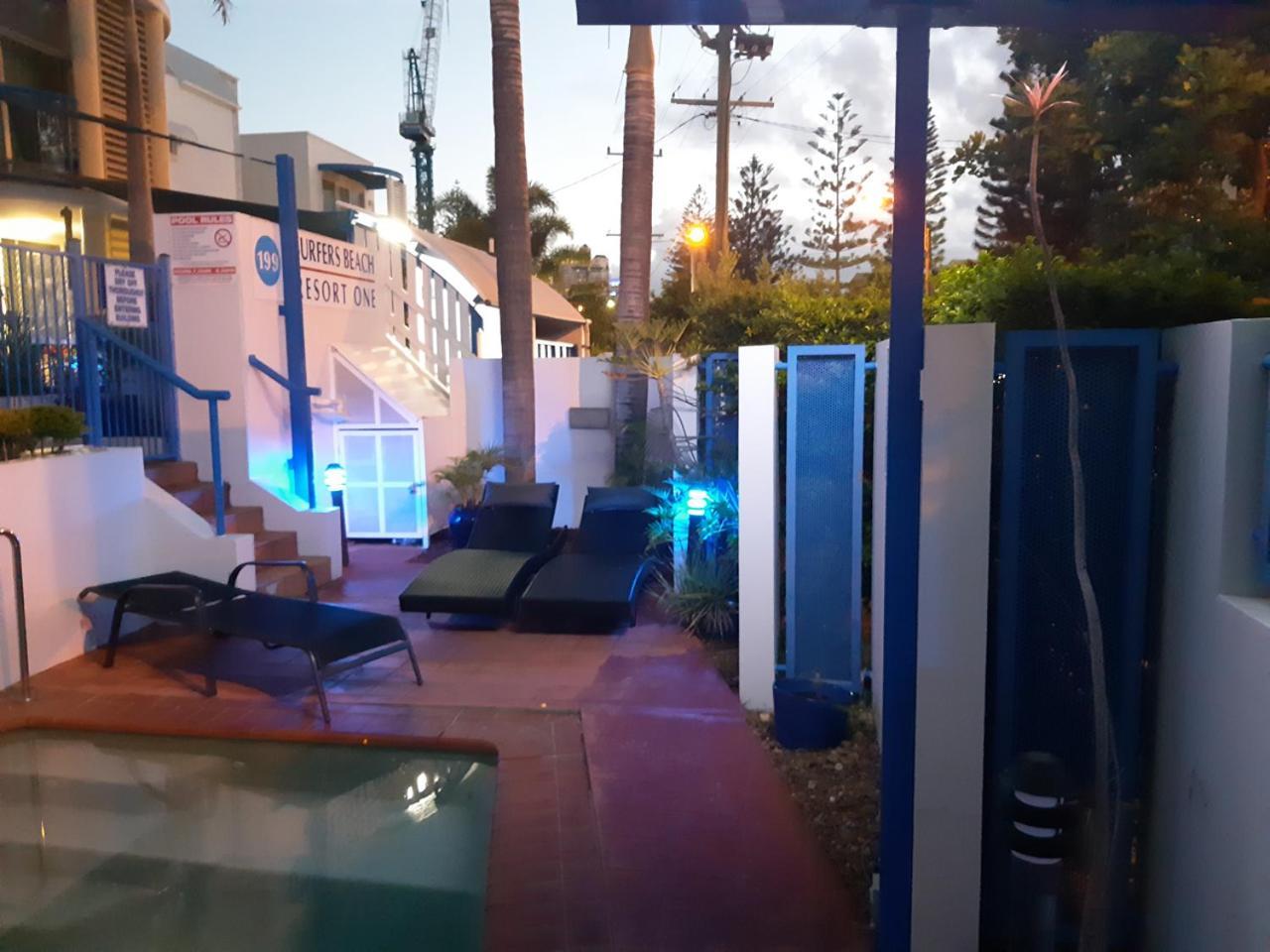 Surfers Beach Resort One 골드코스트 외부 사진