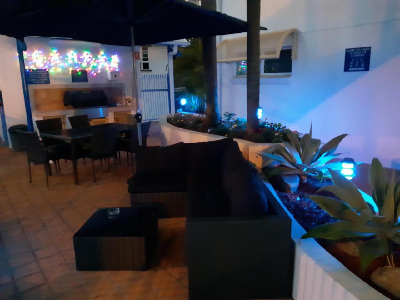 Surfers Beach Resort One 골드코스트 외부 사진
